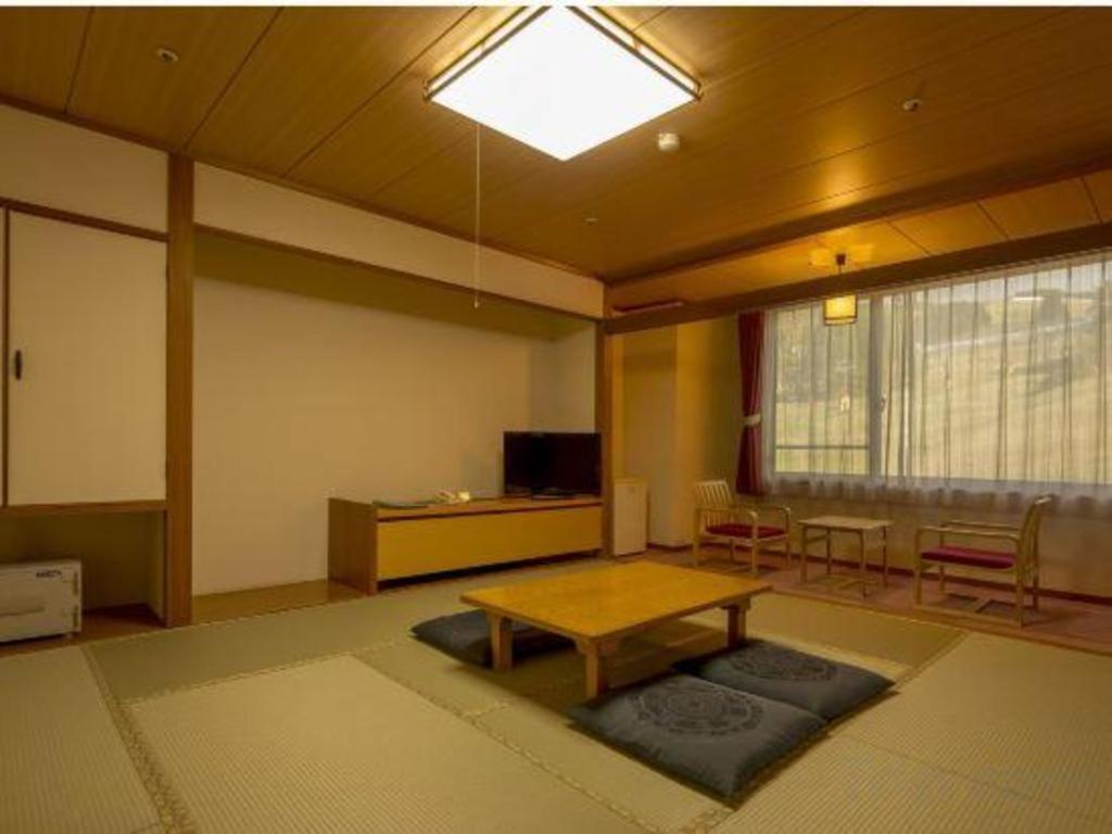 Washigatake Kogen Hotel Rainbow Gujo Eksteriør bilde