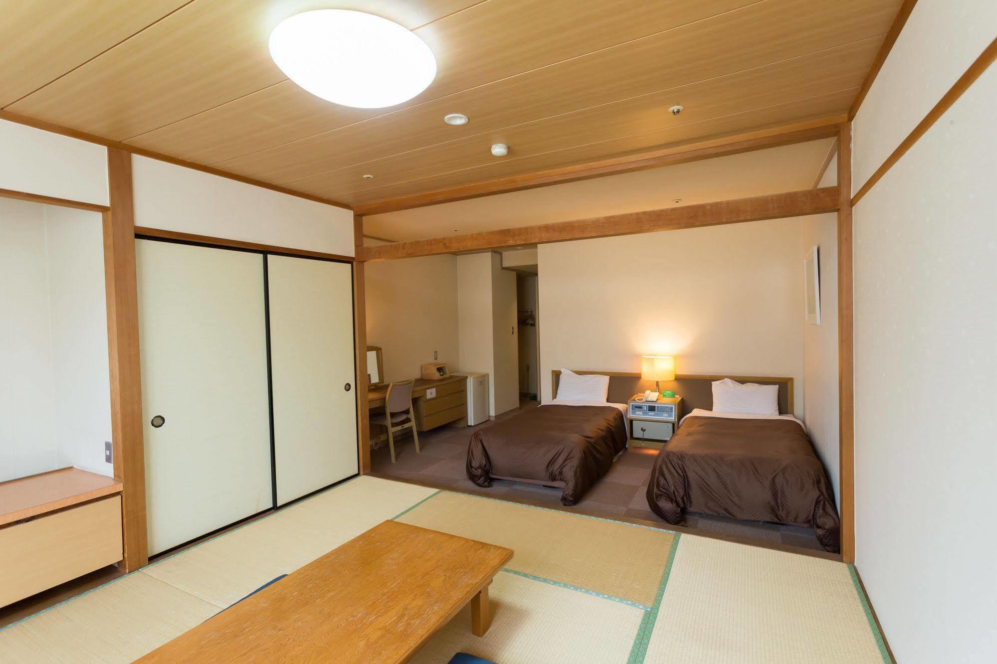 Washigatake Kogen Hotel Rainbow Gujo Eksteriør bilde