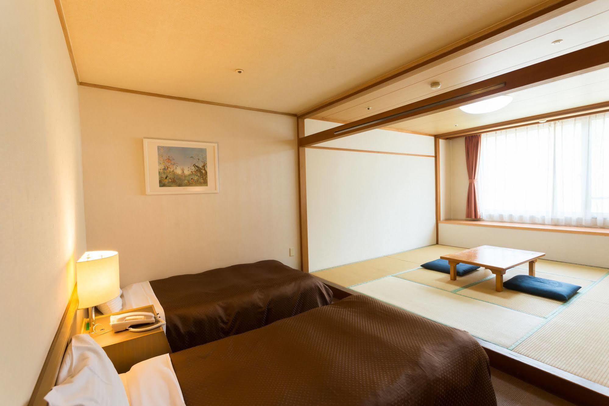 Washigatake Kogen Hotel Rainbow Gujo Eksteriør bilde